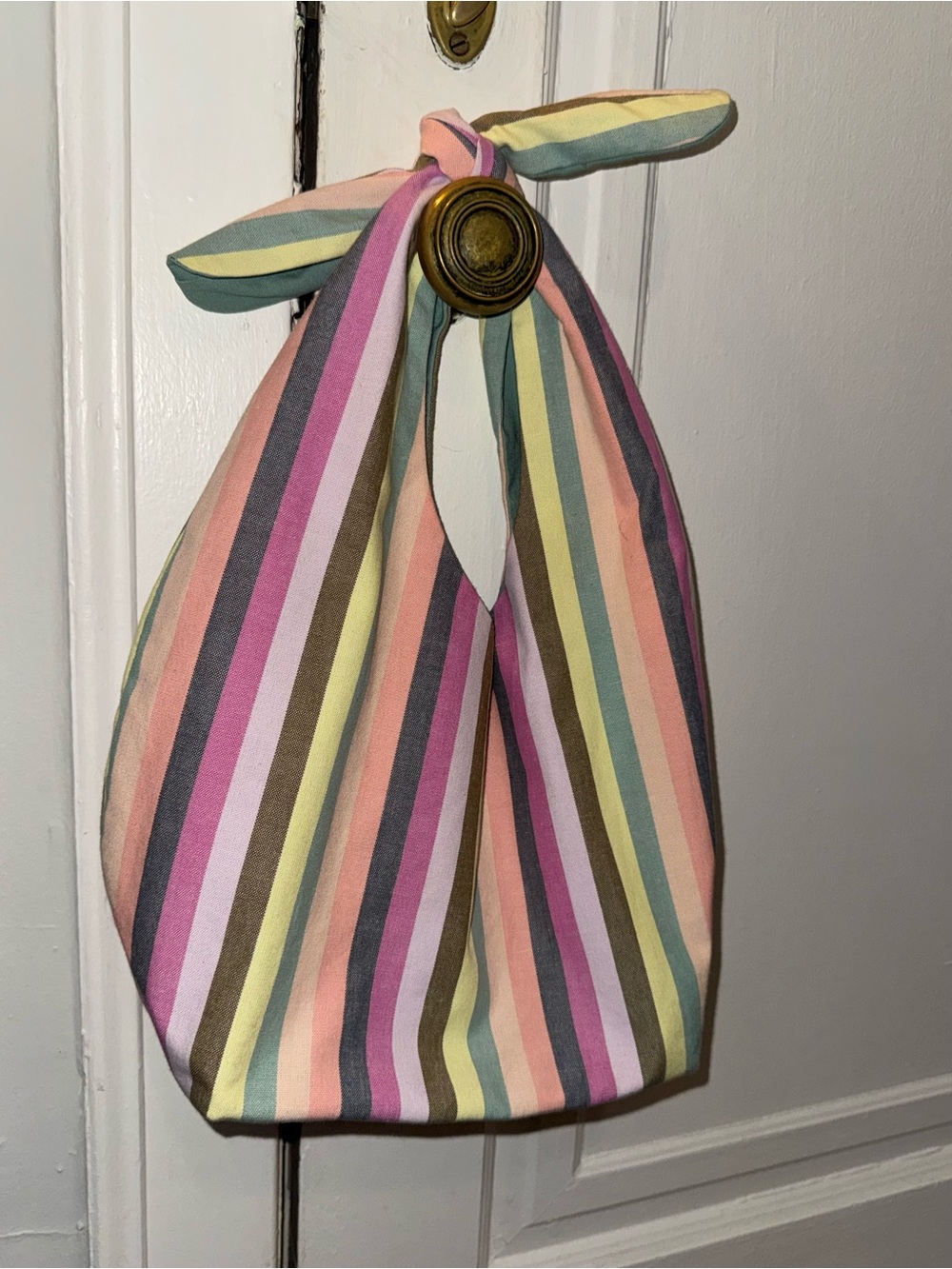 Striped Multicolor Knot-Handle Women’s Shoulder Bag